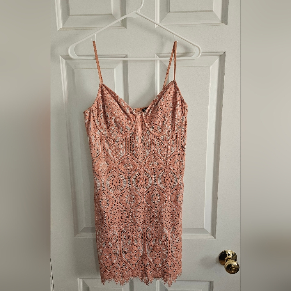 Express bodycon lace dress